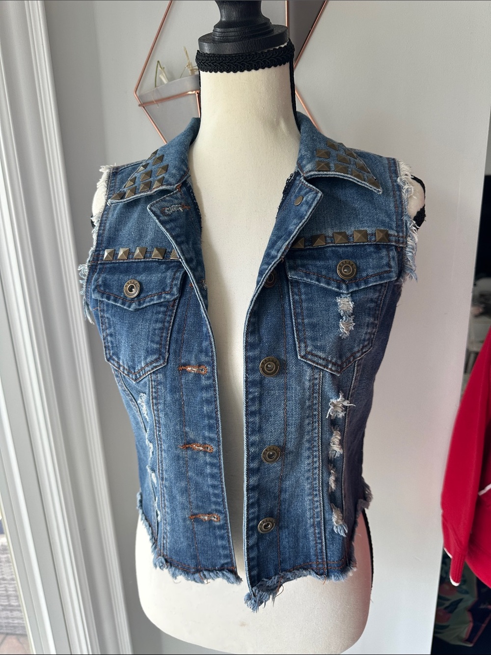 UK2LA Distressed Studded Denim Jean Vest Blue Size Medium Brass Studs Moto